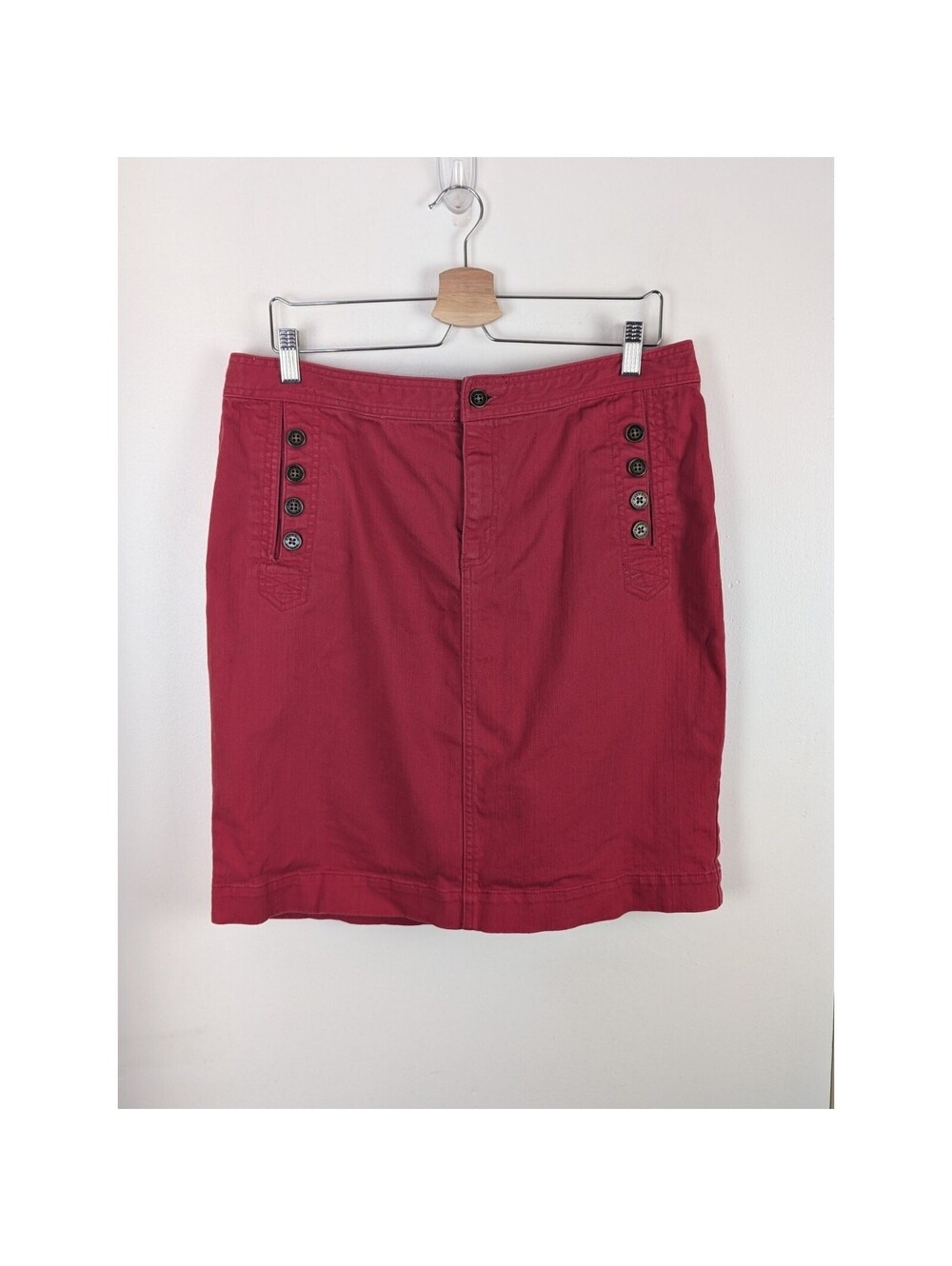 American Living Size 12 Red Denim Pencil Skirt Knee